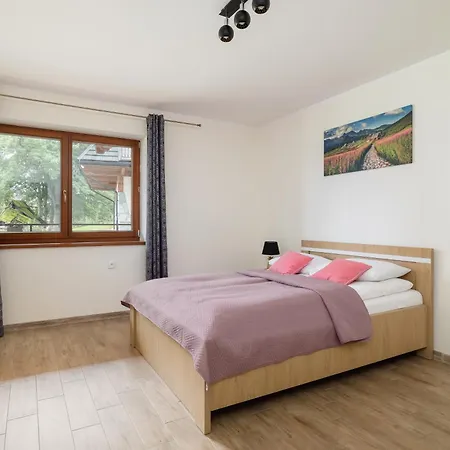 Daire Salwatorianska Mountain View By Renters