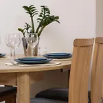 Salwatorianska Mountain View By Renters *