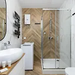 Apartmán Salwatorianska Mountain View By Renters *