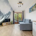 Salwatorianska Mountain View By Renters Apartmán
