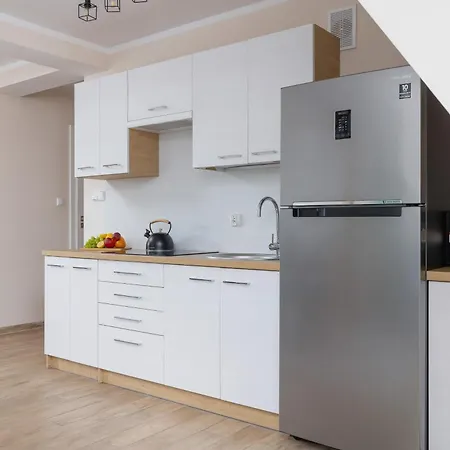 Apartment Salwatorianska Mountain View By Renters
