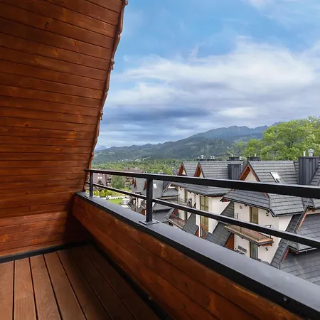 Apartment Salwatorianska Mountain View By Renters *