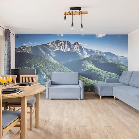 Salwatorianska Mountain View By Renters Apartment *