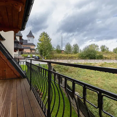 Apartment Salwatorianska Mountain View By Renters