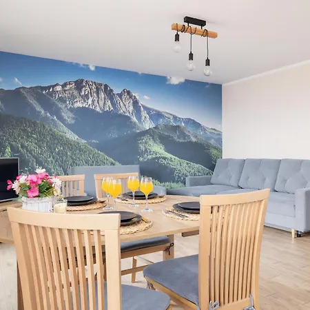 Salwatorianska Mountain View By Renters *