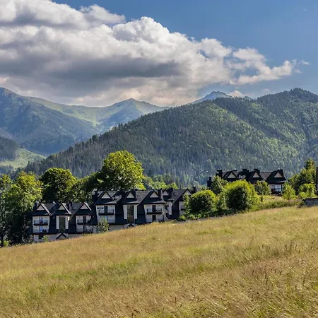 Salwatorianska Mountain View By Renters Apartment *