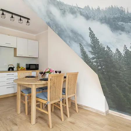 Salwatorianska Mountain View By Renters *