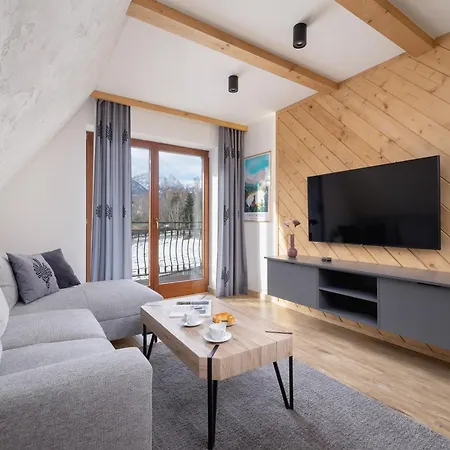 Salwatorianska Mountain View By Renters Apartment *